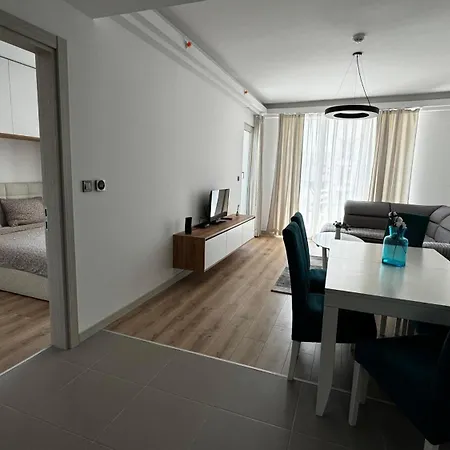 Apartment Sky Retreat Skopje